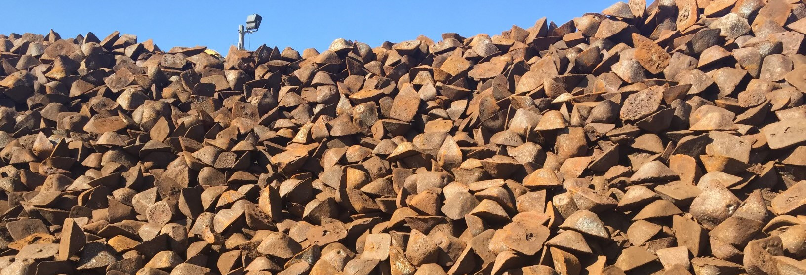 Primetrade Pig Iron